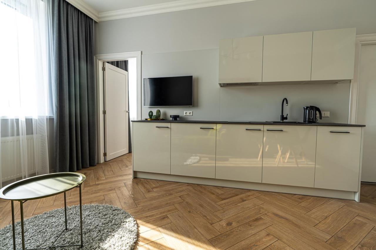 Wonderful Apartment In The Heart Of Kaunas Center Buitenkant foto